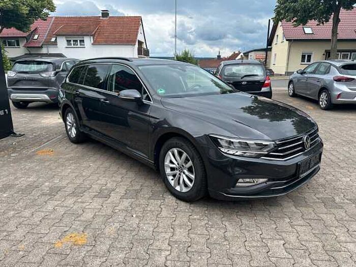 Volkswagen Passat Variant Business 2.0TDI *NAVI*SHZ*RKAMERA