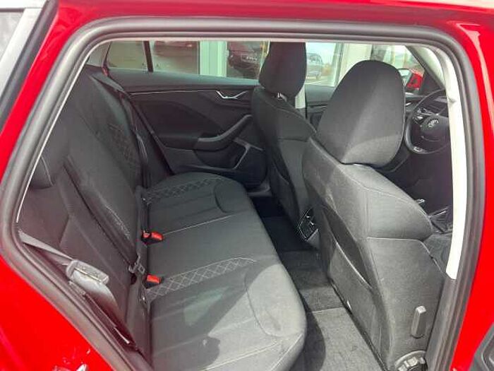 SKODA Kamiq Drive 125 *PDC*LED