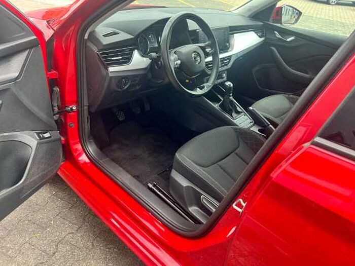 SKODA Kamiq Drive 125 *PDC*LED