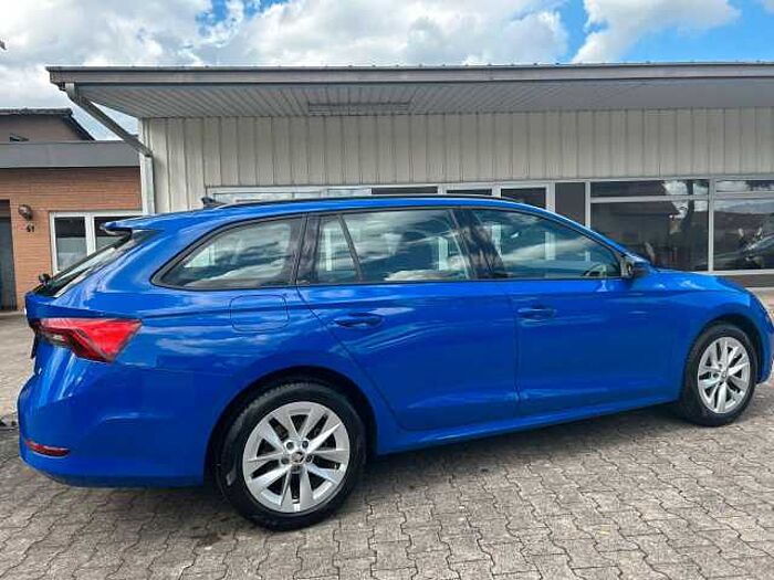 SKODA Octavia Combi Ambition iV *SHZ*LHZ*PDC*