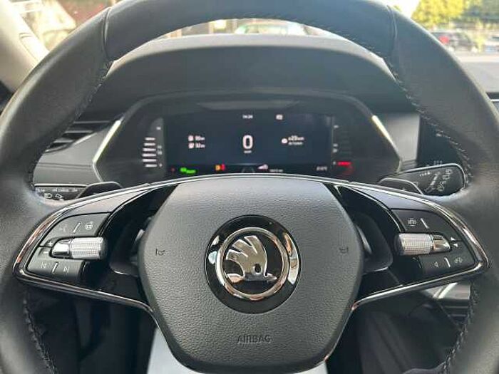 SKODA Octavia Combi Ambition iV *SHZ*LHZ*PDC*