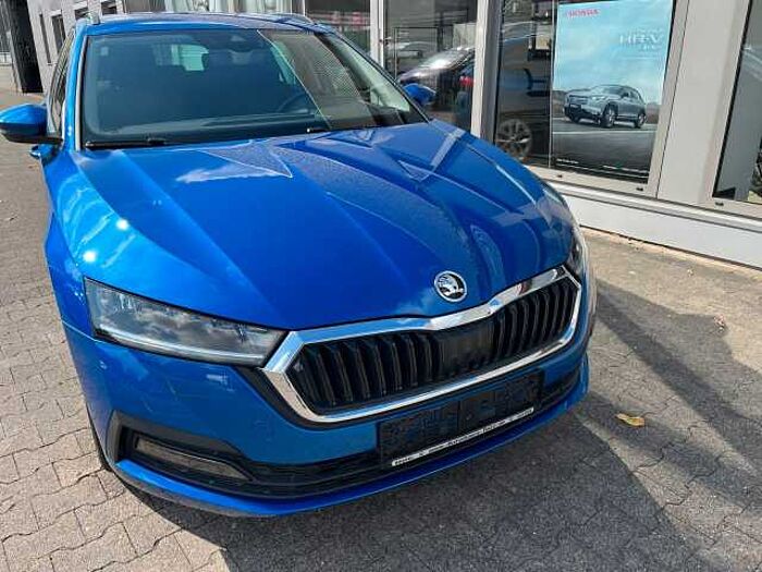 SKODA Octavia Combi Ambition iV *NAVI*4SHZ*RACE BLUE*