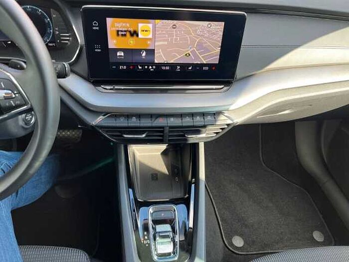 SKODA Octavia Combi Ambition iV *NAVI*4SHZ*RACE BLUE*