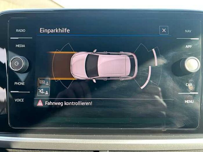 Volkswagen T-Roc Life *NAVI*SHZ*PDC*