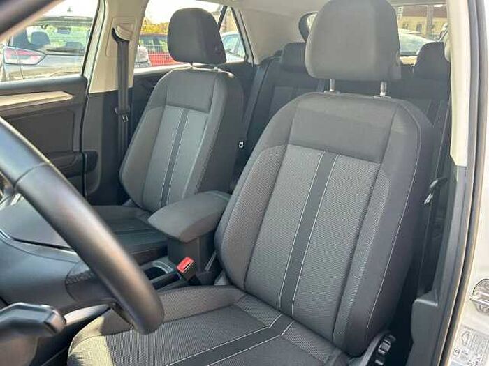 Volkswagen T-Roc Life *NAVI*SHZ*PDC*