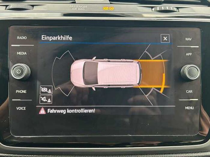 Volkswagen Touran Comfortline *NAVI*AHK*SHZ*PDC*