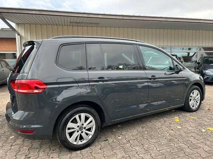 Volkswagen Touran Comfortline *NAVI*AHK*SHZ*PDC*