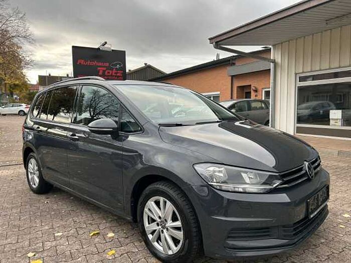 Volkswagen Touran Comfortline *NAVI*AHK*SHZ*PDC*