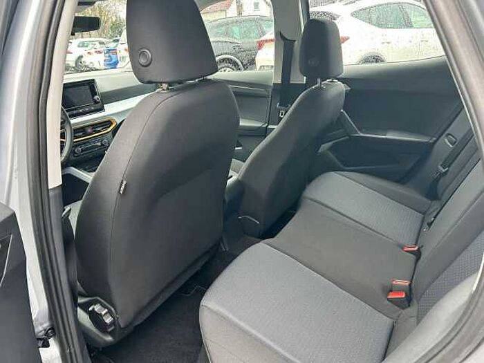 SEAT Arona Style *SHZ*RFK*LED*PARKASSIST*