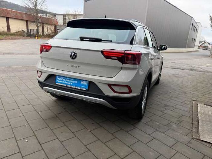 Volkswagen T-Roc Life *NAVI*PDC*SHZ*AHK