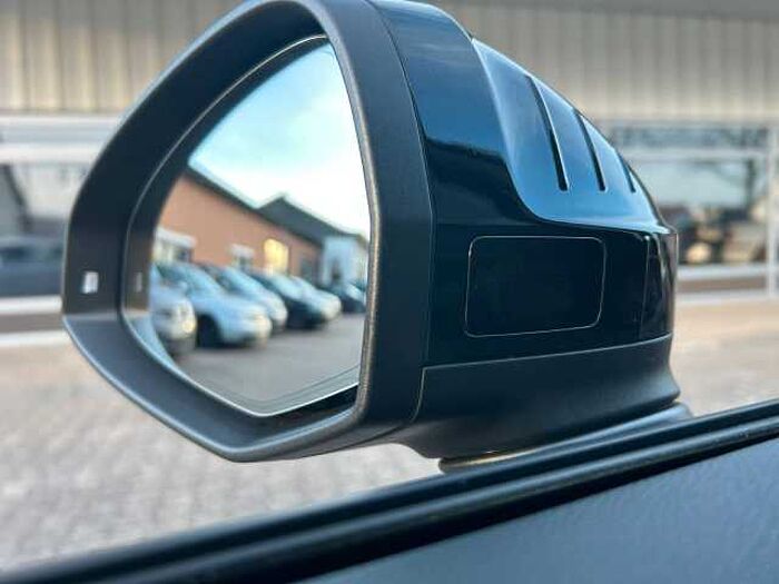 Audi A4 Avant 35 TDI *NAVI*AHK*SHZ*RFK*