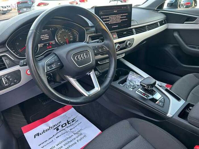 Audi A4 Avant 35 TDI *NAVI*AHK*SHZ*RFK*