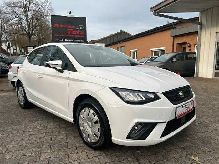 SEAT Ibiza Reference *SHZ*PDC*LED*