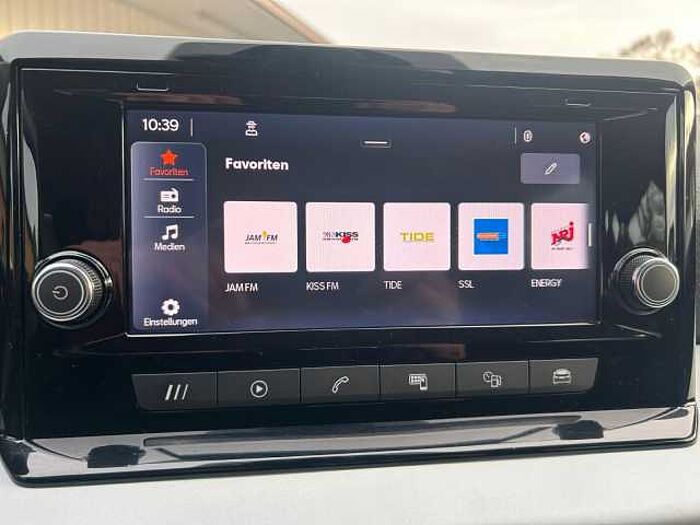 SEAT Ibiza Reference *SHZ*PDC*LED*