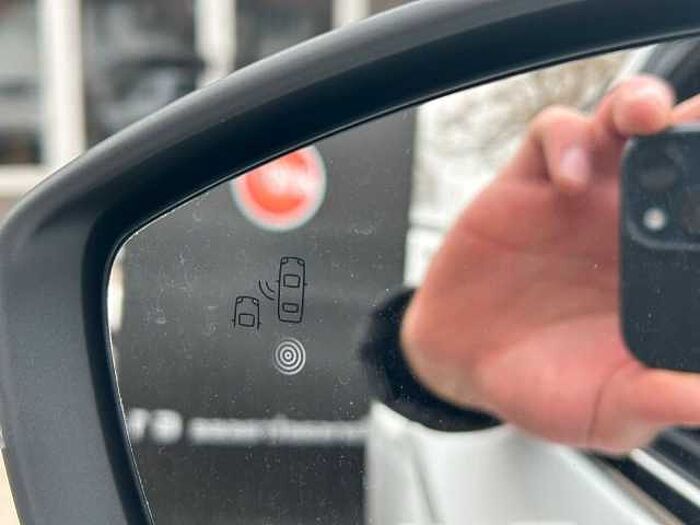 Opel Corsa F Elegance *RFK*NAVI*SHZ*LHZ*