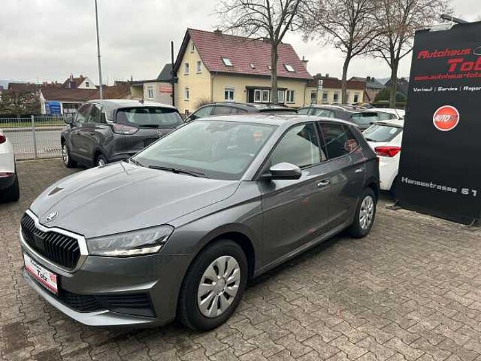 SKODA Fabia Active *SHZ*LED*PDC*