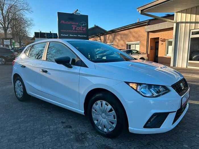 SEAT Ibiza Reference *SHZ*PDC*