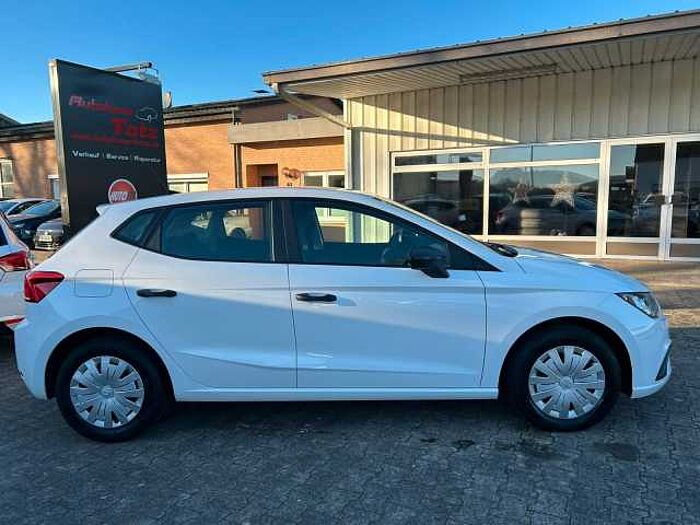 SEAT Ibiza Reference *SHZ*PDC*