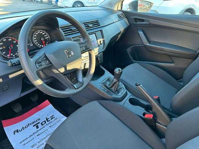 SEAT Ibiza Reference *SHZ*PDC*