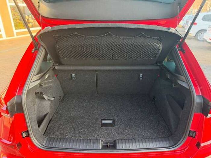 SKODA Kamiq Monte Carlo *NAVI*SHZ*RFK*