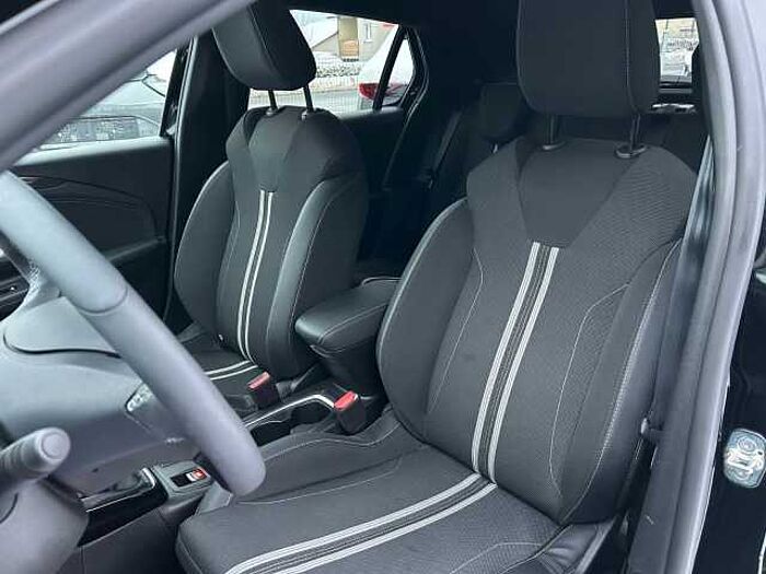 Opel Corsa F GS *SHZ*NAVI*LHZ*RFK*