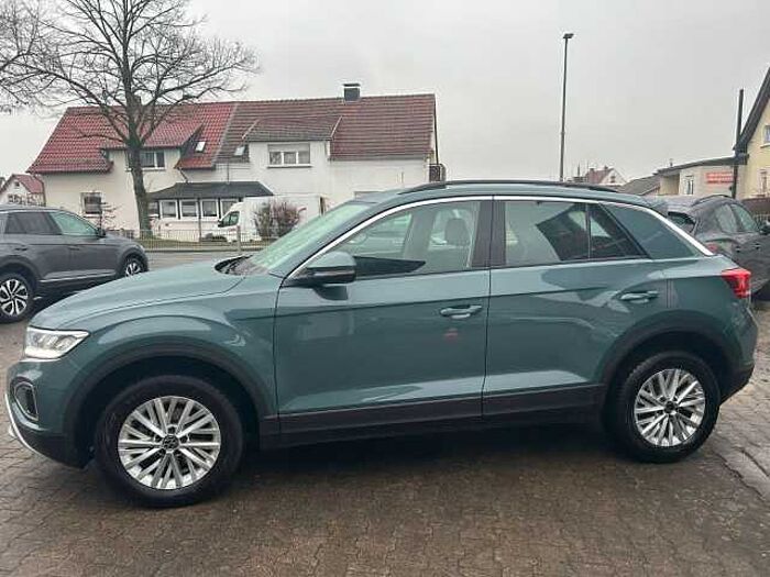 Volkswagen T-Roc Life *NAVI*SHZ*AHK*