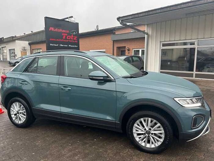 Volkswagen T-Roc Life *NAVI*SHZ*AHK*