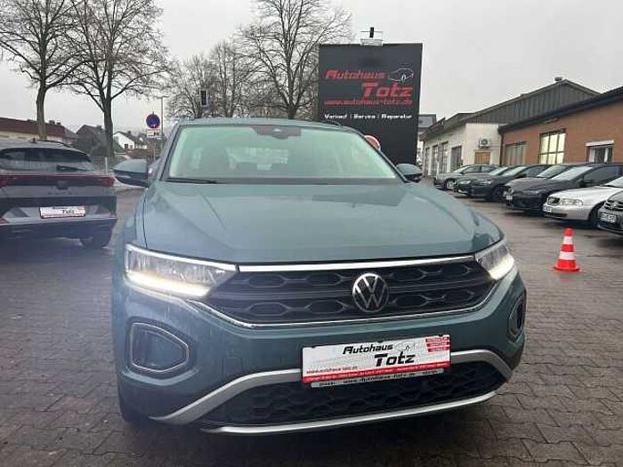 Volkswagen T-Roc Life *NAVI*SHZ*AHK*