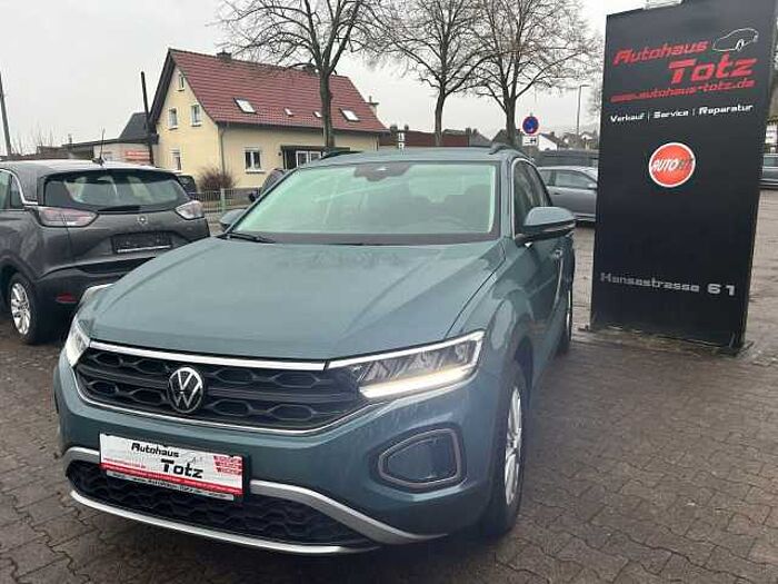 Volkswagen T-Roc Life *NAVI*SHZ*AHK*
