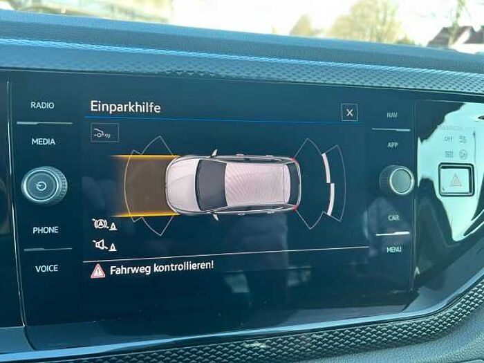 Volkswagen Polo VI Life *NAVI*RFK*SHZ*