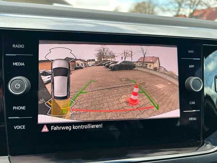 Volkswagen Polo VI GTI *NAVI*RFK*SHZ*Virtual*