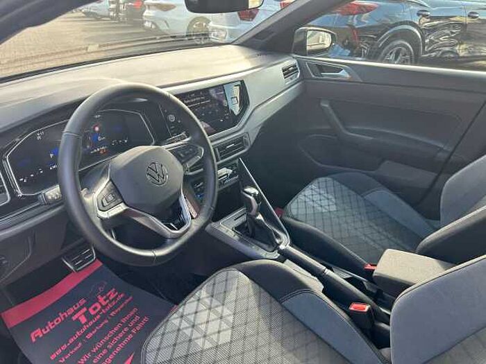 Volkswagen Polo VI R-Line *NAVI*RFK*SHZ*