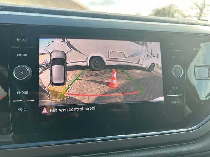 Volkswagen Polo VI R-Line *NAVI*RFK*SHZ*