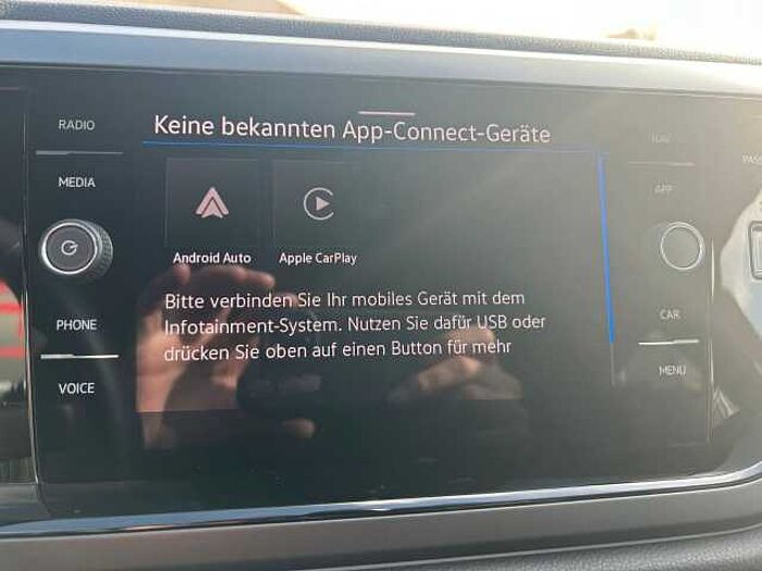 Volkswagen Polo VI R-Line *NAVI*RFK*SHZ*