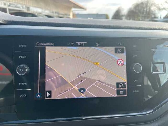 Volkswagen Polo VI R-Line *NAVI*RFK*SHZ*